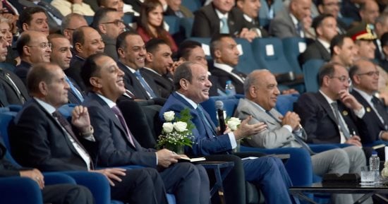 الرئيس السيسي خلال مناقشات اليوم الثالث لمنتدى مصر