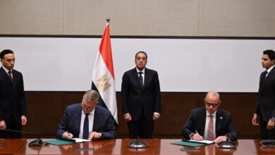 مصطفى مدبولي يشهد توقيع بروتوكول وزارتي البترول والاستثمار