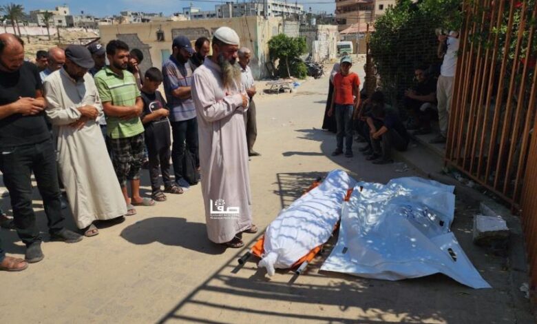 صورة أرشيفية لتشييع شهداء في قطاع غزة