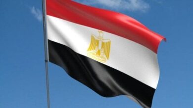 العلم المصري في صورة أرشيفية مرتبطة بالعلاقات المصرية الليبية